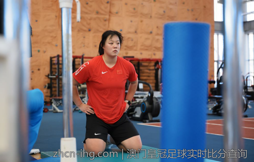 澳门皇冠足球实时比分查询